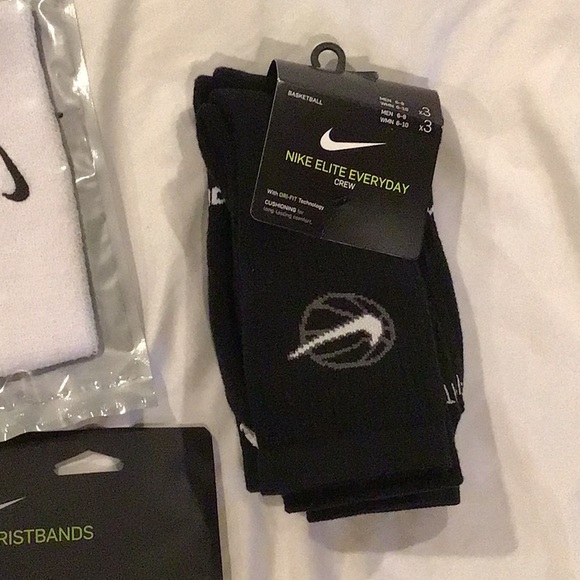 Nike basketball set - Picture 4 of 5